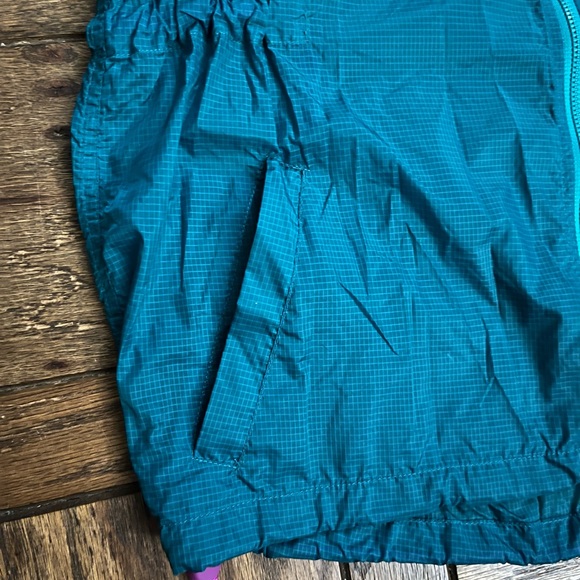 Fabletics Natalia Woven Jacket Dark Jade Size XXS Removable Hood Windbreaker - Picture 2 of 6